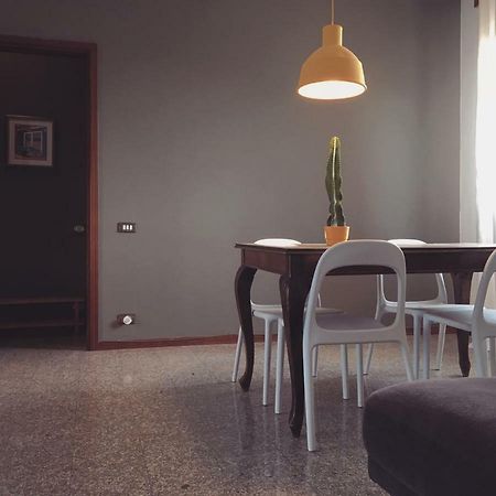 Sunny Family Apartment In Villa - Humanitas Forum Ieo Pieve Emanuele Exteriér fotografie