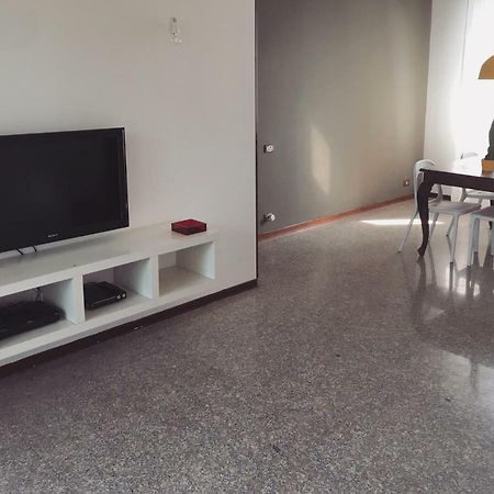 Sunny Family Apartment In Villa - Humanitas Forum Ieo Pieve Emanuele Exteriér fotografie