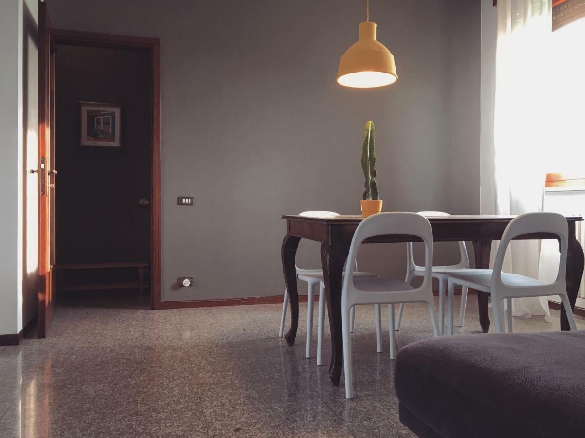 Sunny Family Apartment In Villa - Humanitas Forum Ieo Pieve Emanuele Exteriér fotografie
